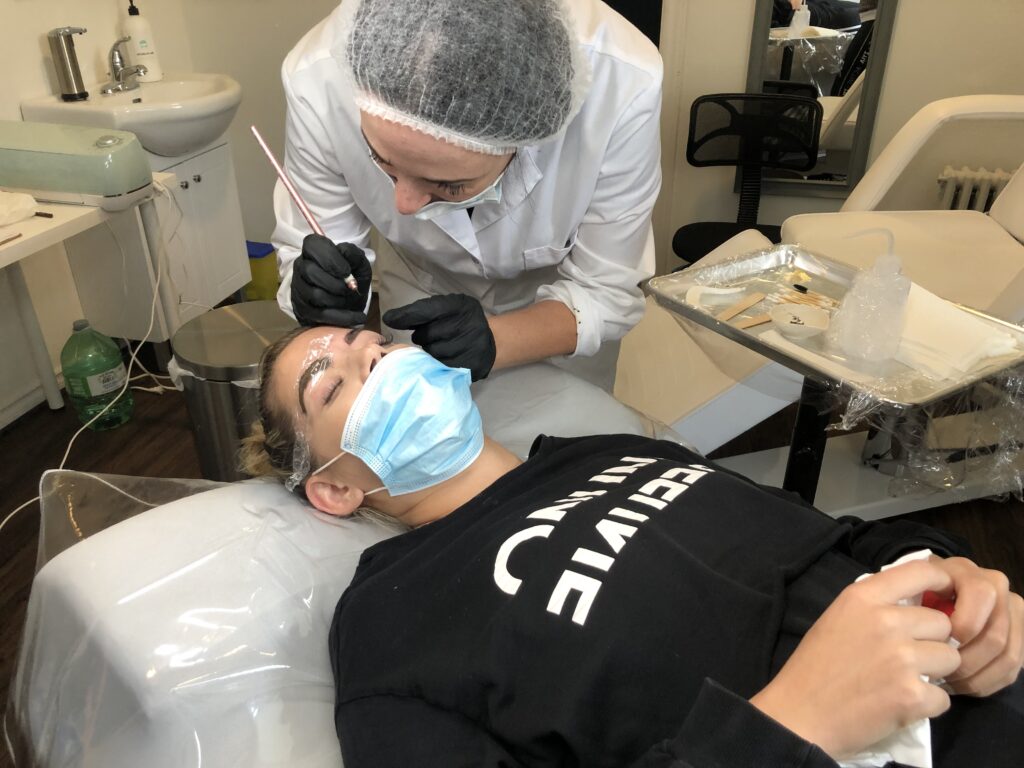 Microblading Course | Niagara, St. Catharines Eyebrow and Semi- Permanent Makeup Training