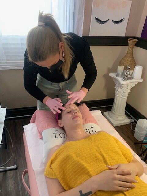 Facial Training Course Niagara St. Catharines