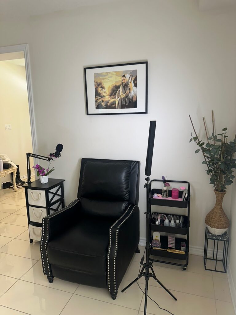 Niagara Falls beauty school and esthetician school